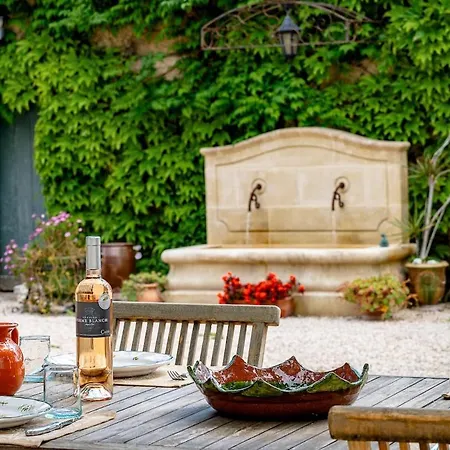 Grande Bastide, Каси