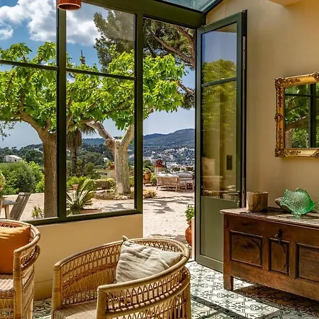 Grande Bastide, Каси